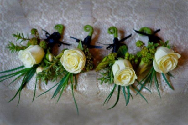 boutonniere_corsage